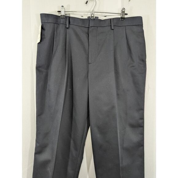 NWT@$85! DOCKERS! SLATE GRAY 100% COTTON  PLEAT FRONT/CUFF CHINO PANTS! SZ 38x32 - Picture 5 of 11